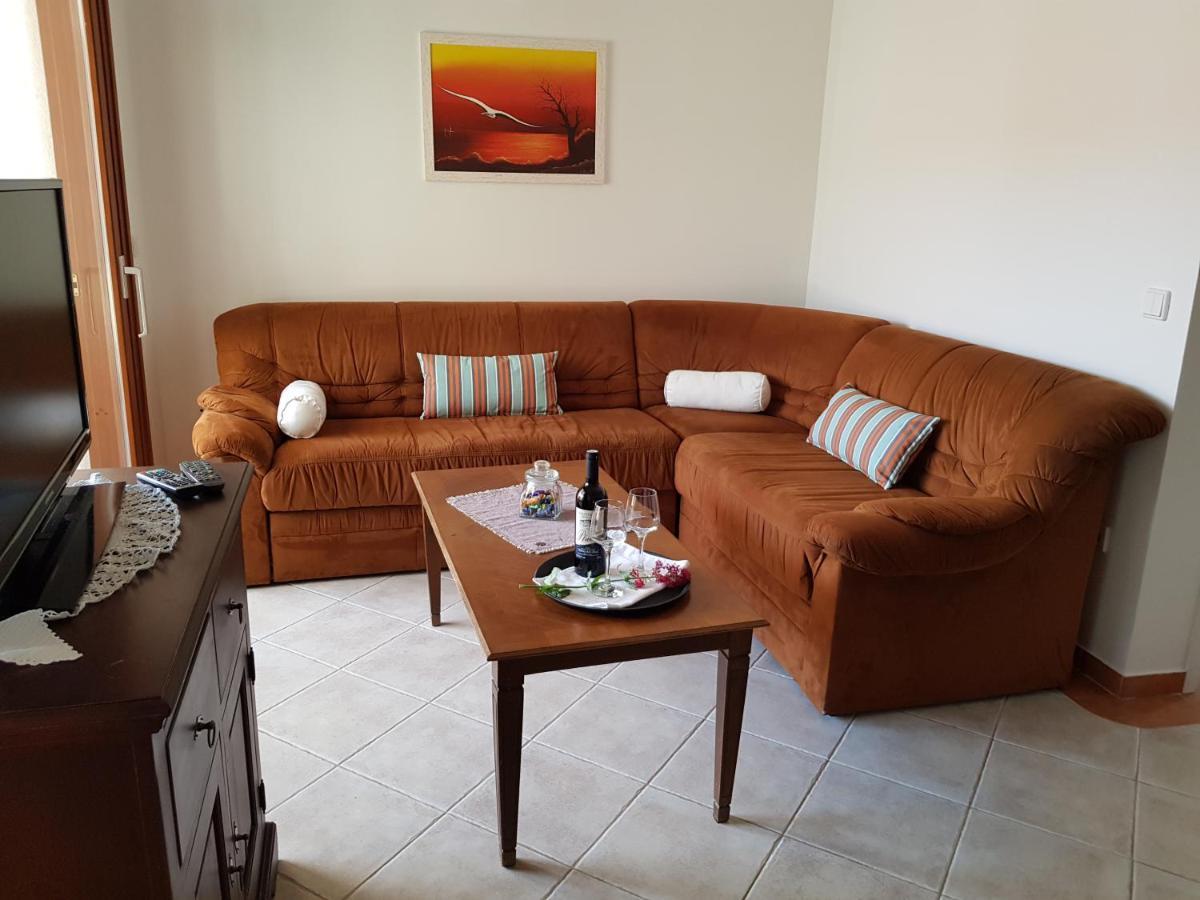 Apartments Summer Touch Petrcane Eksteriør bilde